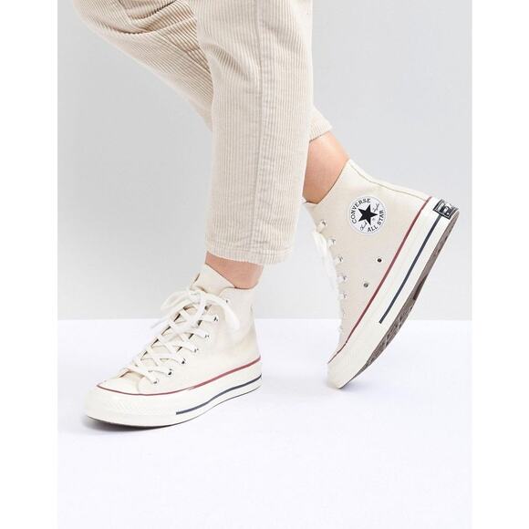 Converse Unisex M9.5 W11.5 White All Star Chuck Taylor 70 HighTop Sneaker LE2-10 - Picture 1 of 11
